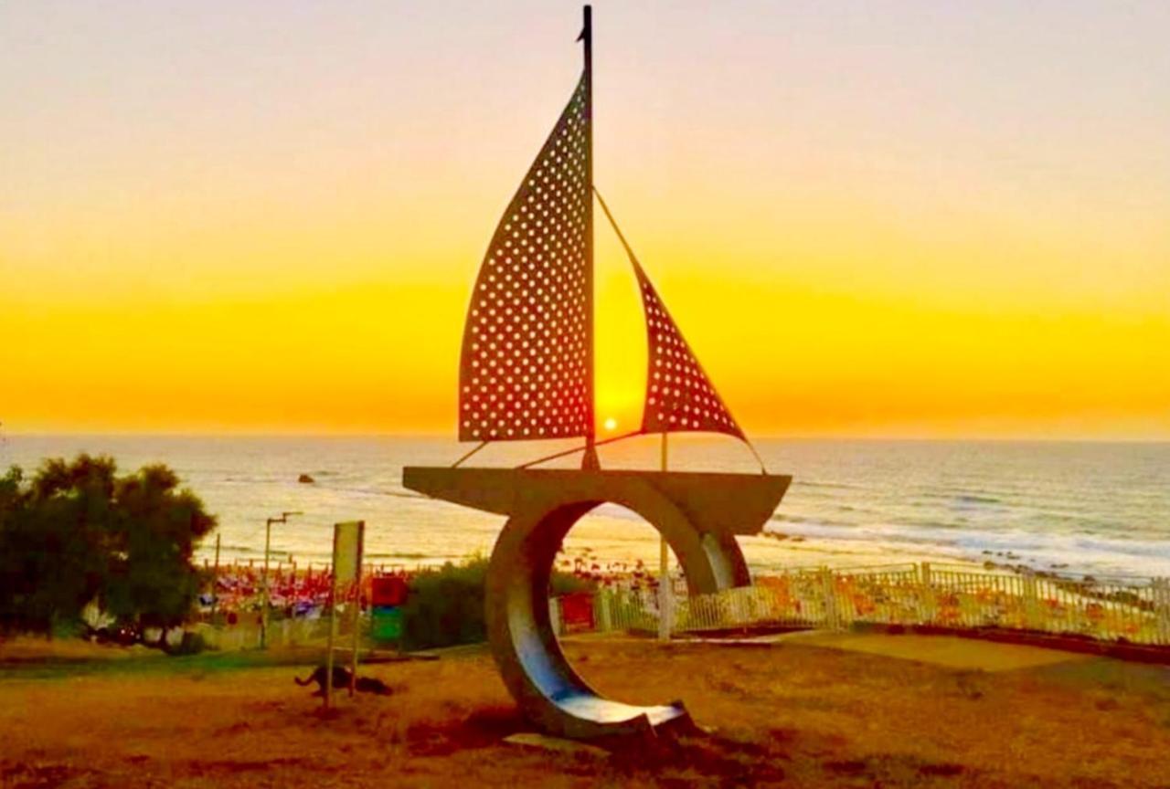 Beachfront Studio Apartment Bat Yam 412 Экстерьер фото