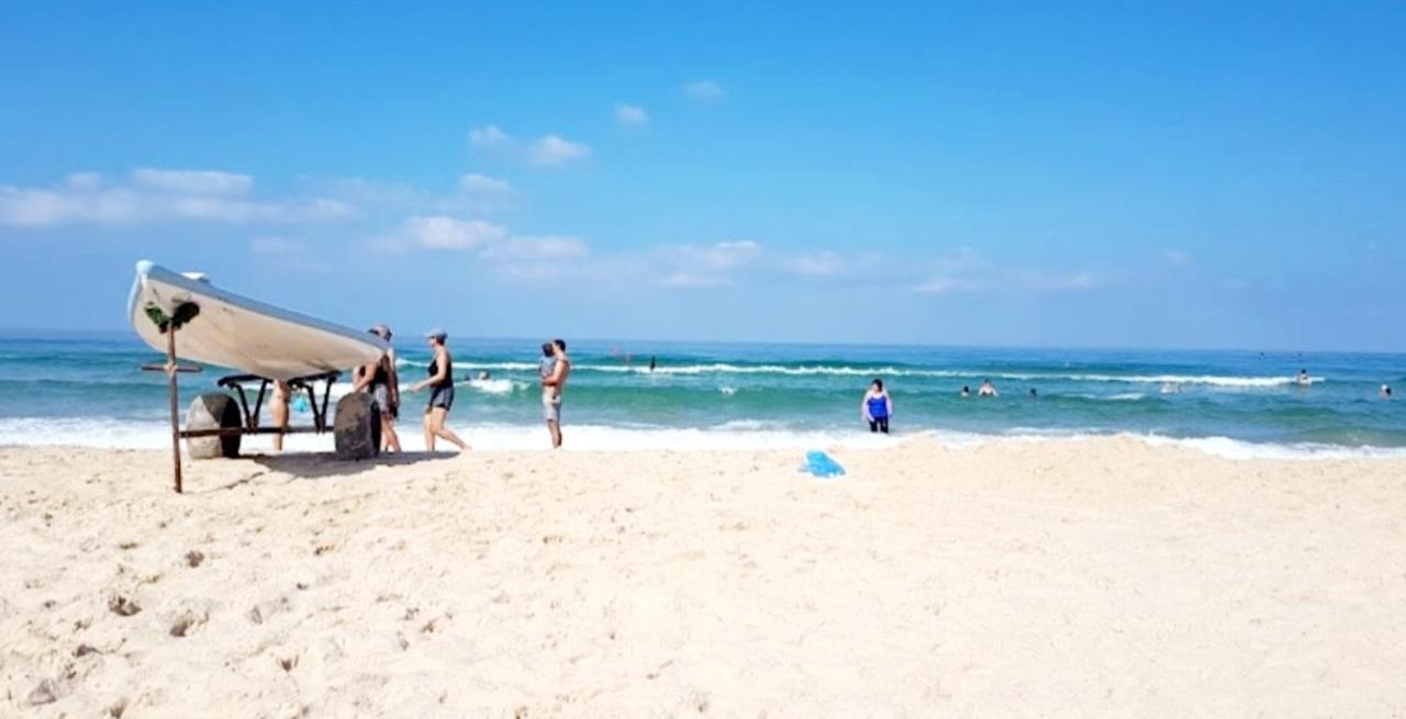 Beachfront Studio Apartment Bat Yam 412 Экстерьер фото