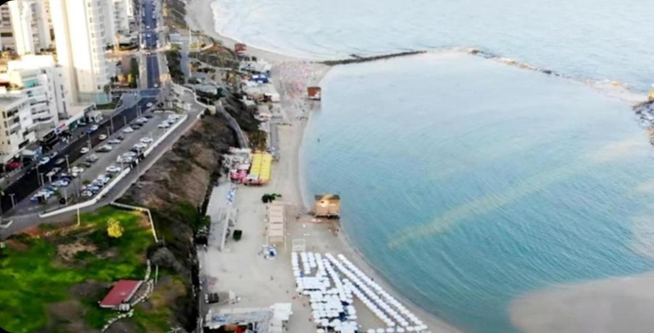 Beachfront Studio Apartment Bat Yam 412 Экстерьер фото